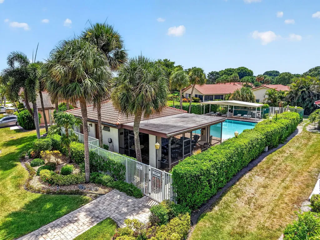 5791 Lakeview Mews Place Boynton Beach FL 33437