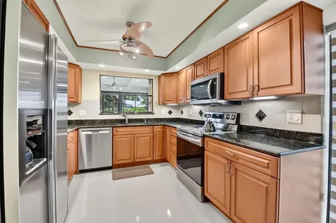 5791 Lakeview Mews Place Boynton Beach FL 33437