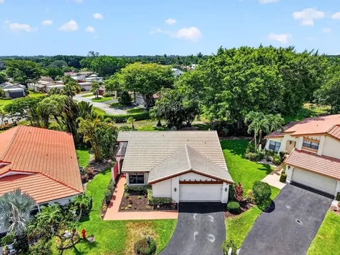 5791 Lakeview Mews Place Boynton Beach FL 33437