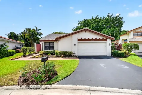 5791 Lakeview Mews Place Boynton Beach FL 33437