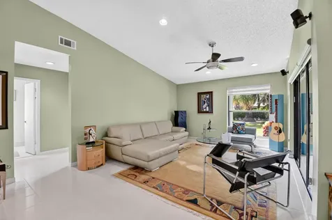 5791 Lakeview Mews Place Boynton Beach FL 33437