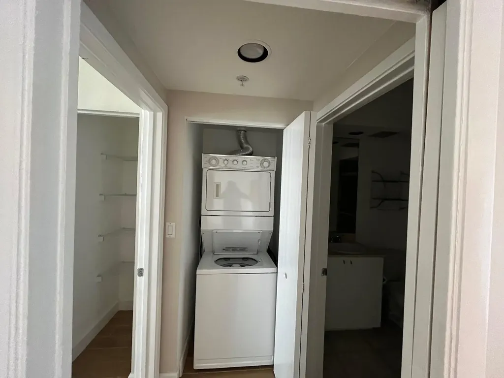 1551 N Flagler Drive West Palm Beach FL 33401