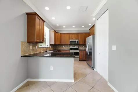 2709 Pienza Circle Royal Palm Beach FL 33411