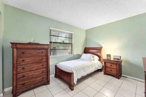 1217 NW 111th Way Coral Springs FL 33071