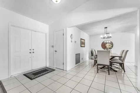1217 NW 111th Way Coral Springs FL 33071
