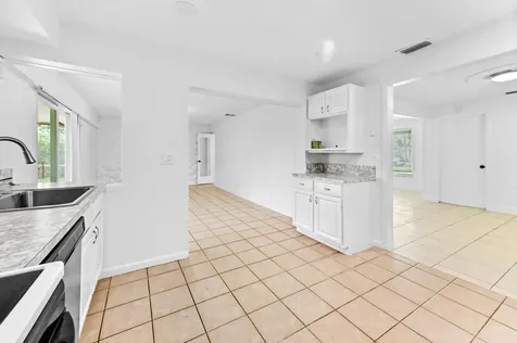 6575 NW 3rd Street Margate FL 33063