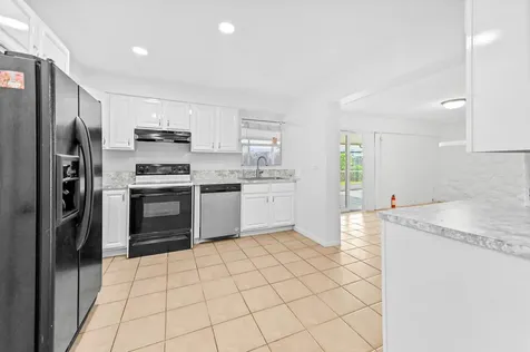 6575 NW 3rd Street Margate FL 33063