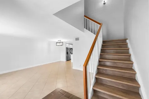 1517 Fairway Road Pembroke Pines FL 33026