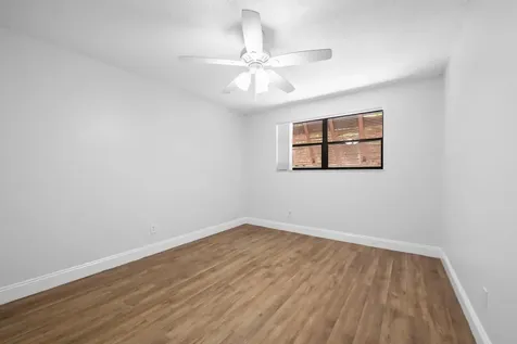 1517 Fairway Road Pembroke Pines FL 33026
