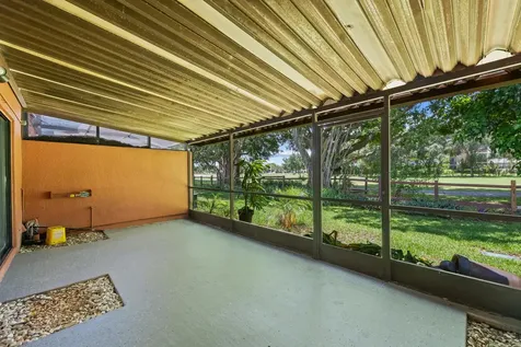 1517 Fairway Road Pembroke Pines FL 33026
