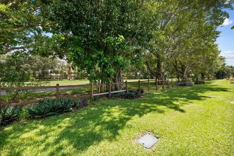 1517 Fairway Road Pembroke Pines FL 33026