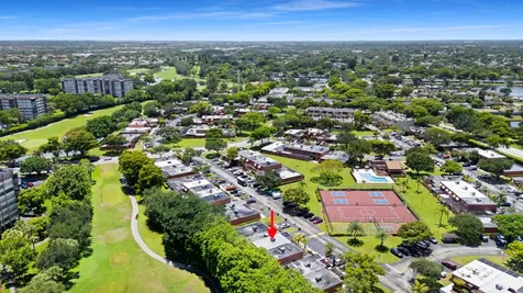 1517 Fairway Road Pembroke Pines FL 33026