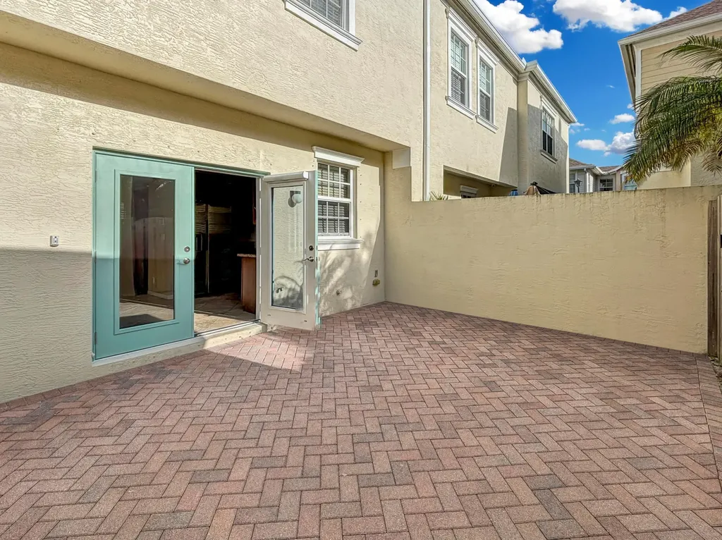 179 E Bay Cedar Circle Jupiter FL 33458