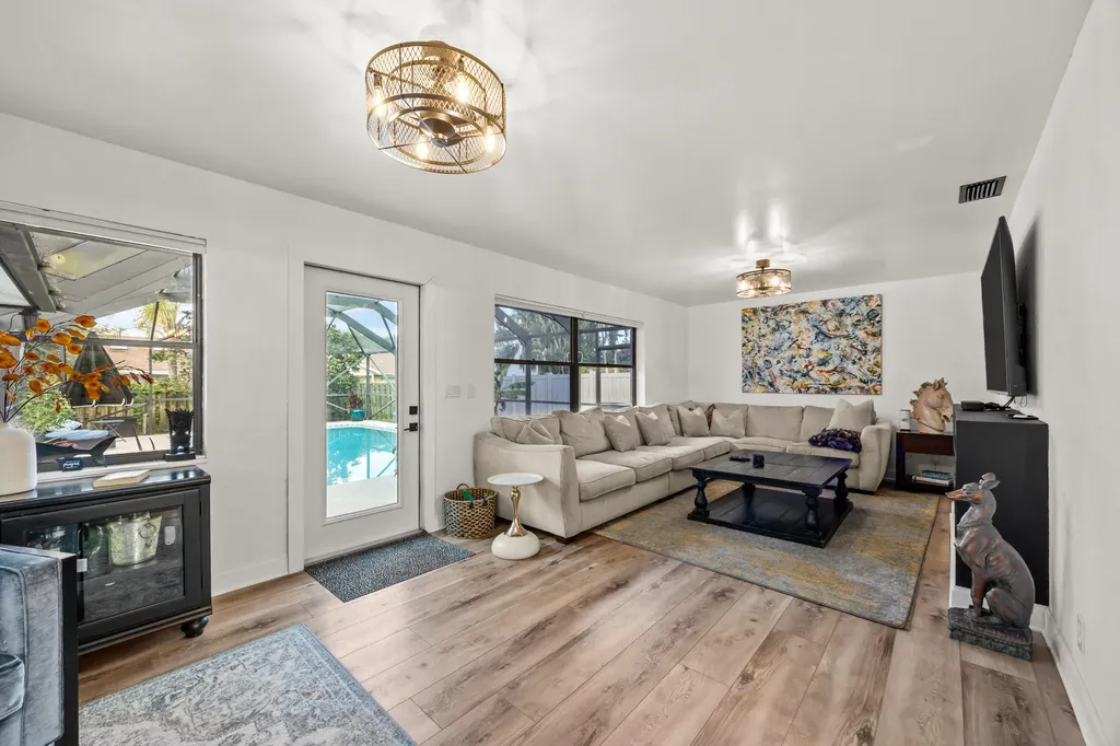14248 Paddock Drive Wellington FL 33414