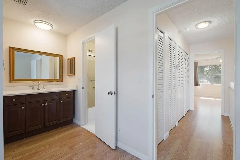 6384 Boca Circle Boca Raton FL 33433