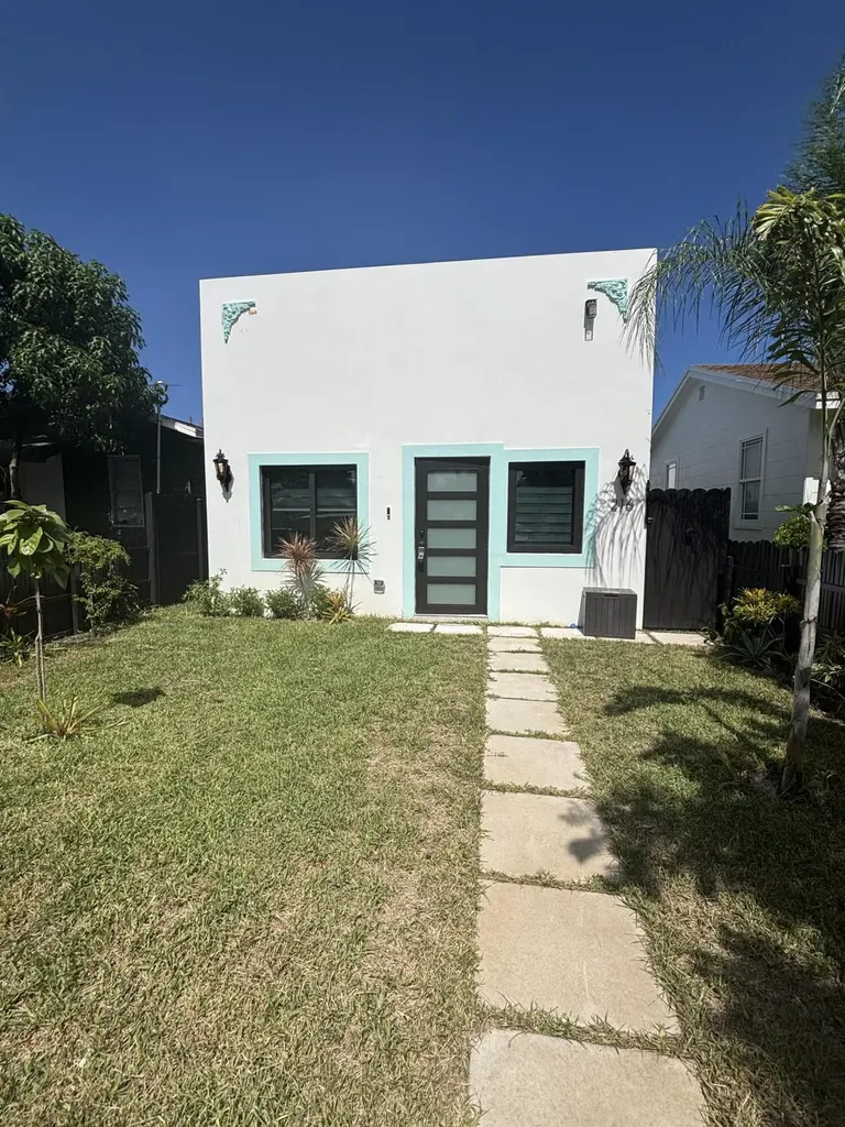 216 S C Street Lake Worth Beach FL 33460