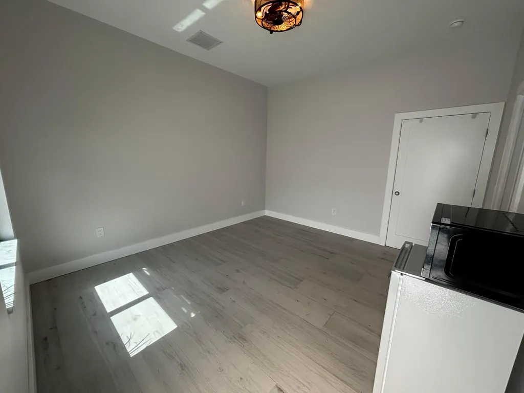 216 S C Street Lake Worth Beach FL 33460