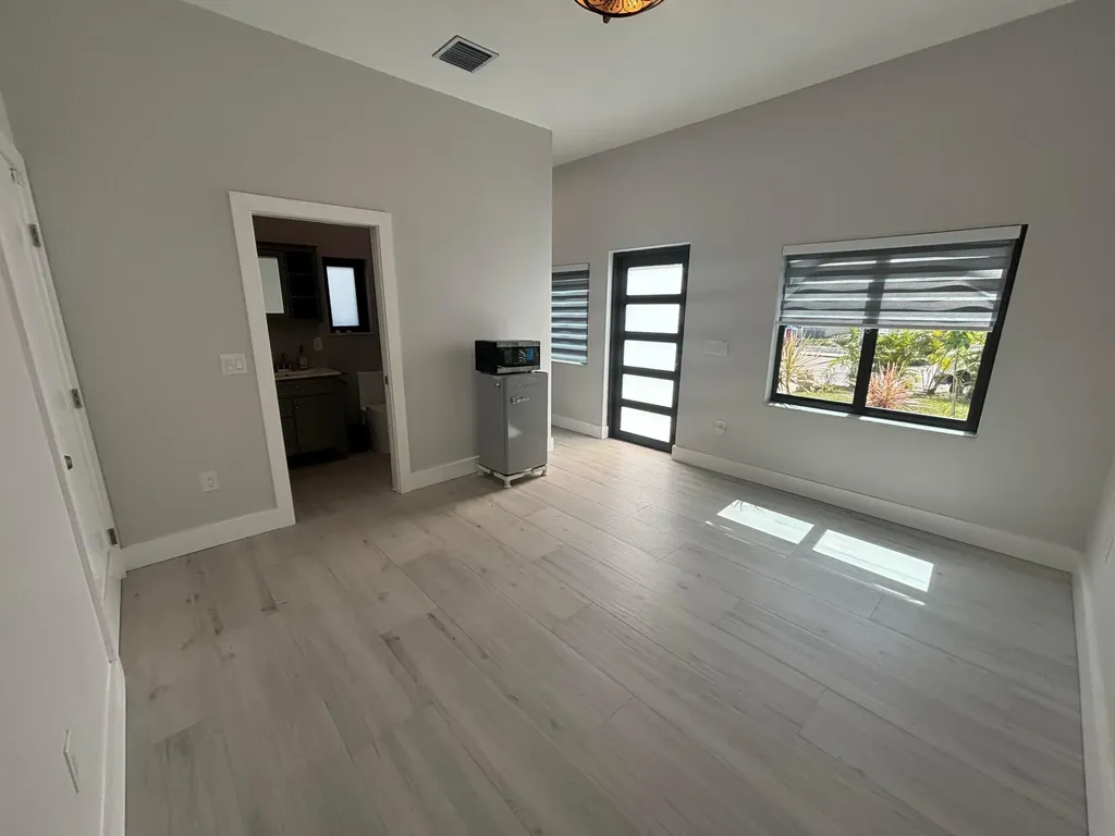 216 S C Street Lake Worth Beach FL 33460