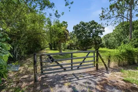 3761 C Road Loxahatchee Groves FL 33470