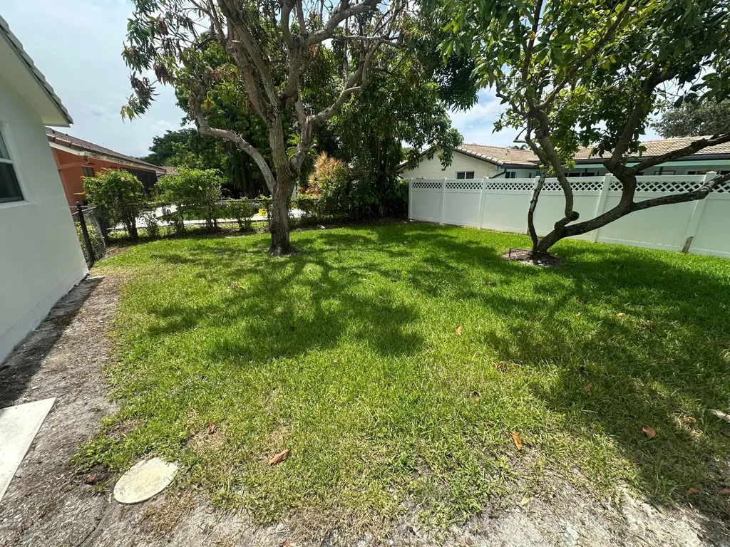 11261 NW 42nd Street Coral Springs FL 33065