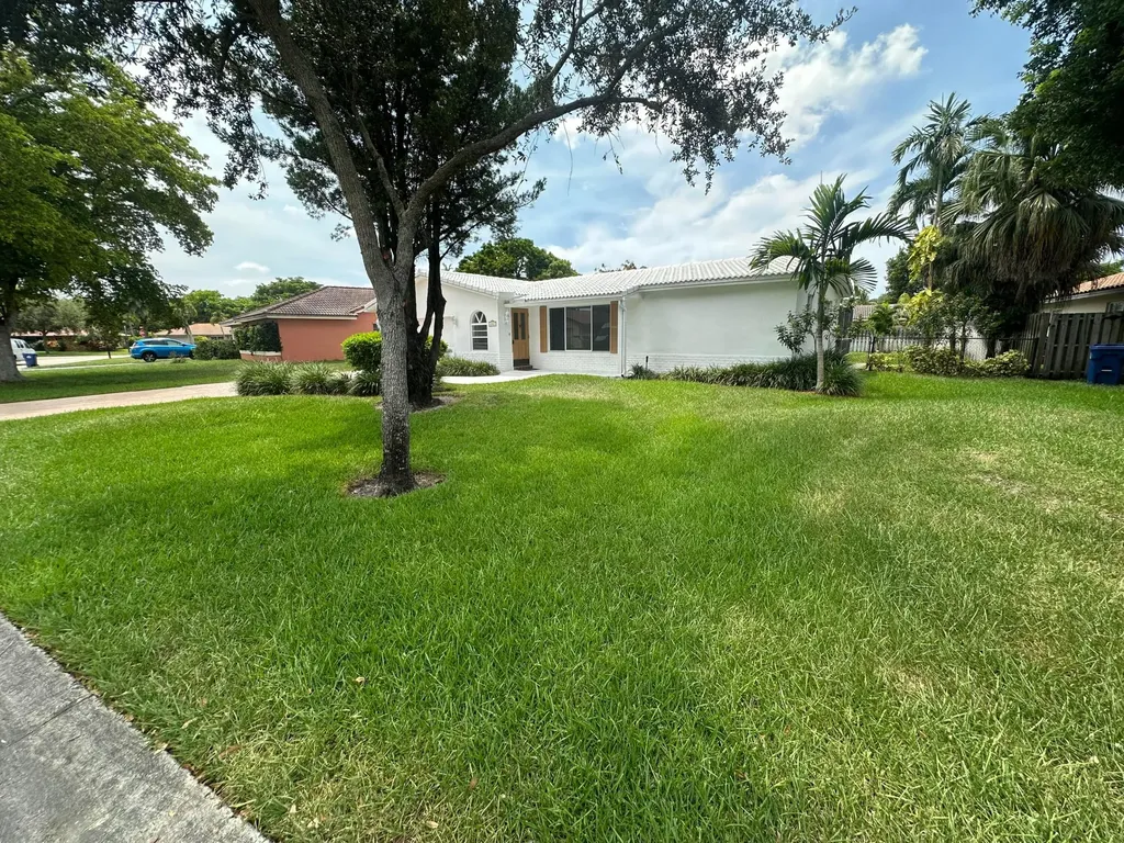 11261 NW 42nd Street Coral Springs FL 33065