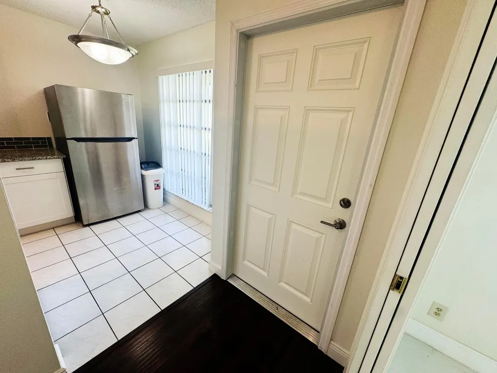 1120 Lemon Tree Terrace Delray Beach FL 33445