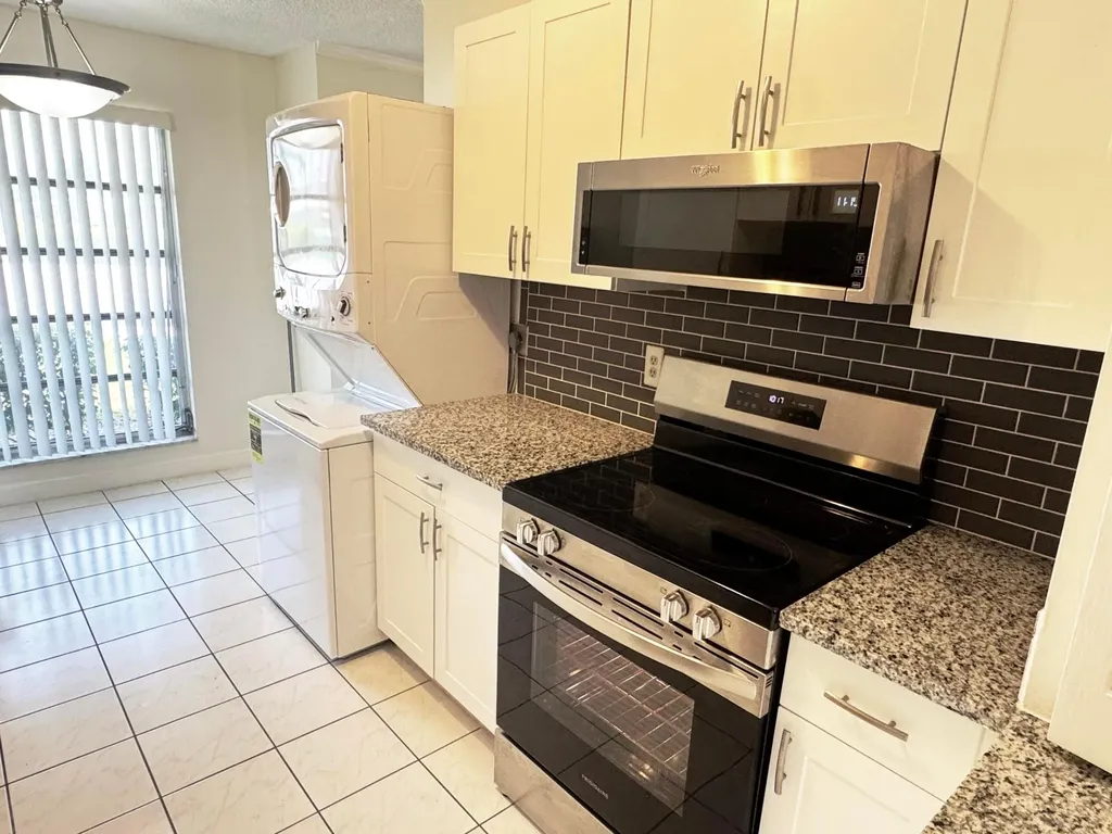 1120 Lemon Tree Terrace Delray Beach FL 33445