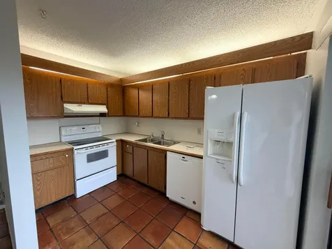 37 Lake Arbor Drive Palm Springs FL 33461