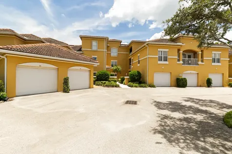 5015 Fairways Circle Vero Beach FL 32967