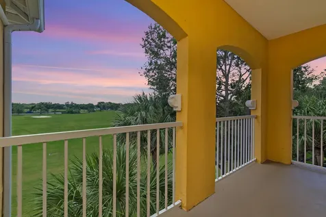 5015 Fairways Circle Vero Beach FL 32967