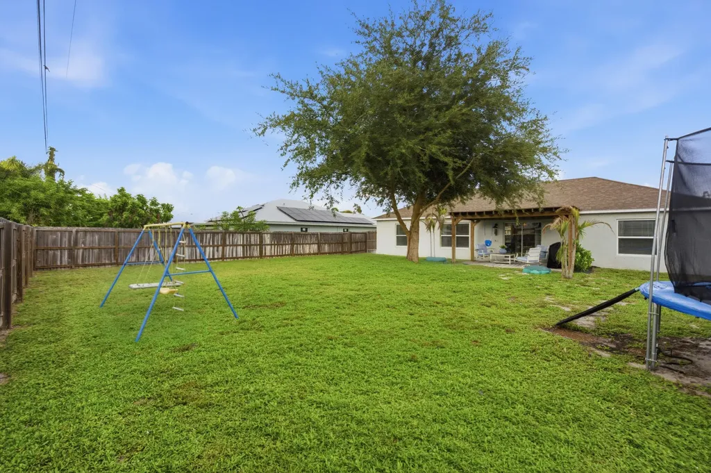 183 SW North Wakefield Circle Port St Lucie FL 34953