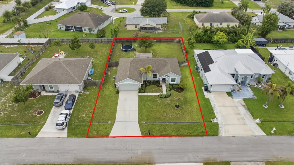 183 SW North Wakefield Circle Port St Lucie FL 34953