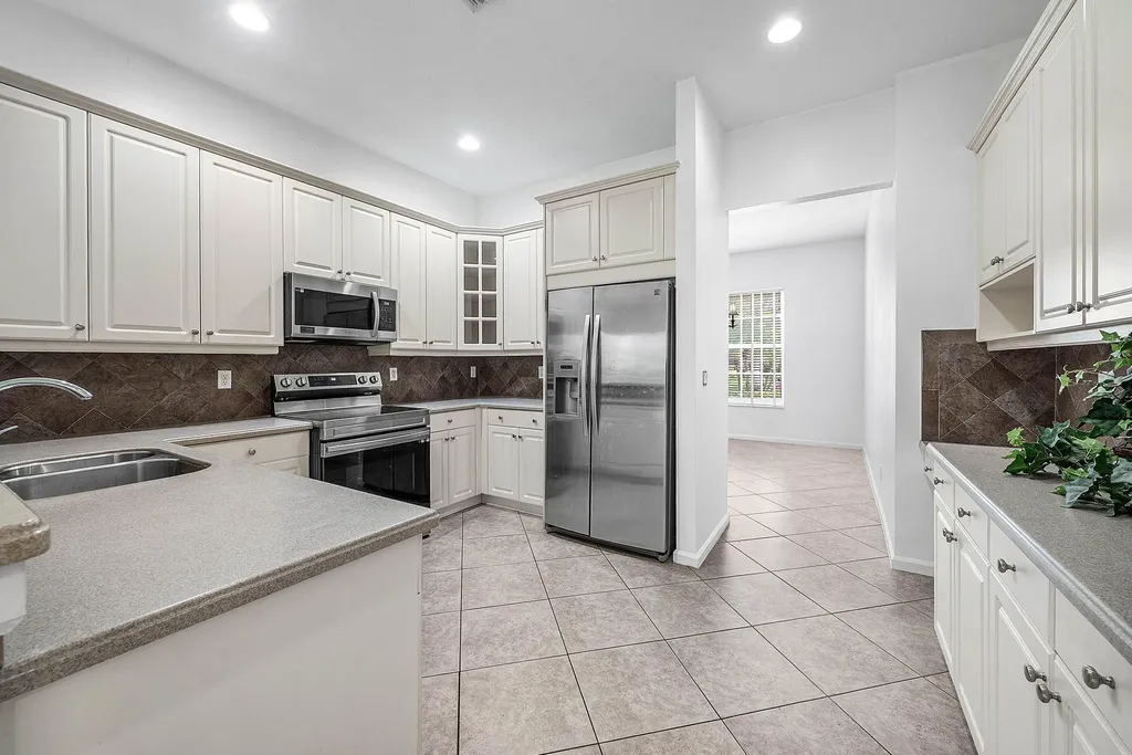 9058 Sedgewood Drive Lake Worth FL 33467
