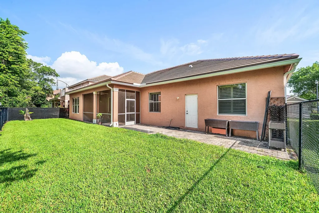 9058 Sedgewood Drive Lake Worth FL 33467
