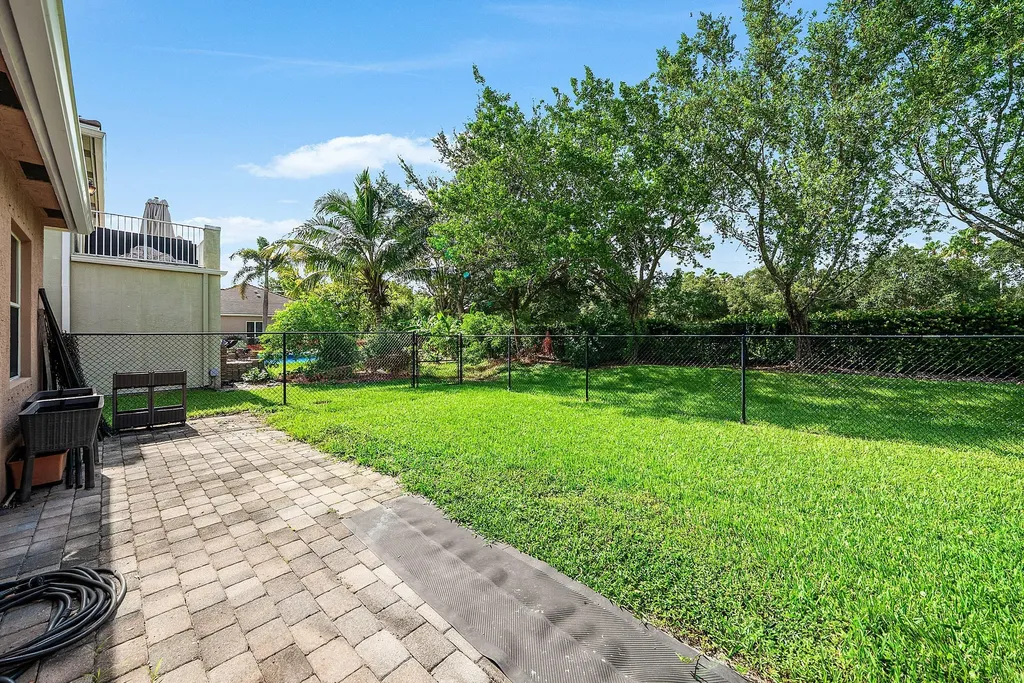 9058 Sedgewood Drive Lake Worth FL 33467