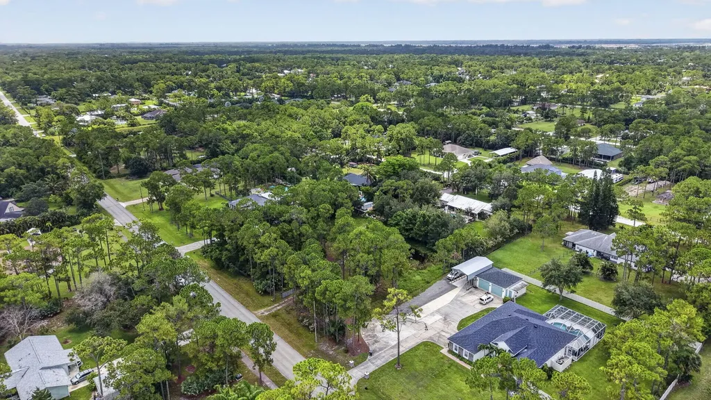 17183 73rd Court N The Acreage FL 33470