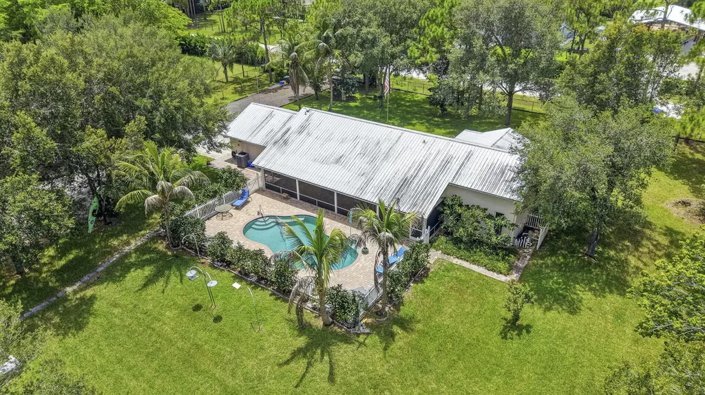 17183 73rd Court N The Acreage FL 33470