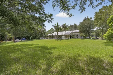 17183 73rd Court N The Acreage FL 33470