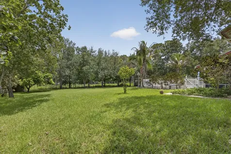 17183 73rd Court N The Acreage FL 33470