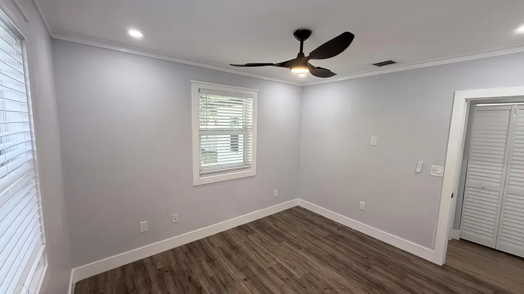 118 SW 7th Street Delray Beach FL 33444