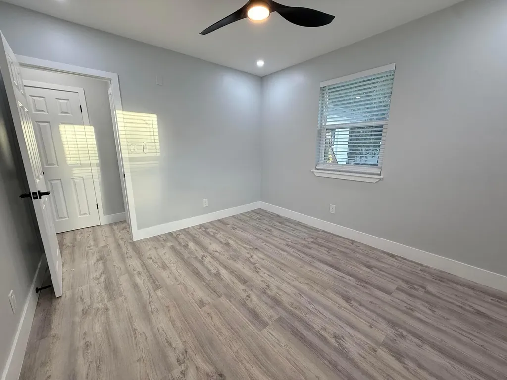 118 SW 7th Street Delray Beach FL 33444