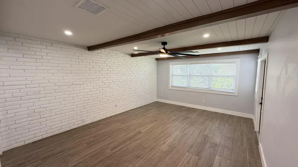 118 SW 7th Street Delray Beach FL 33444