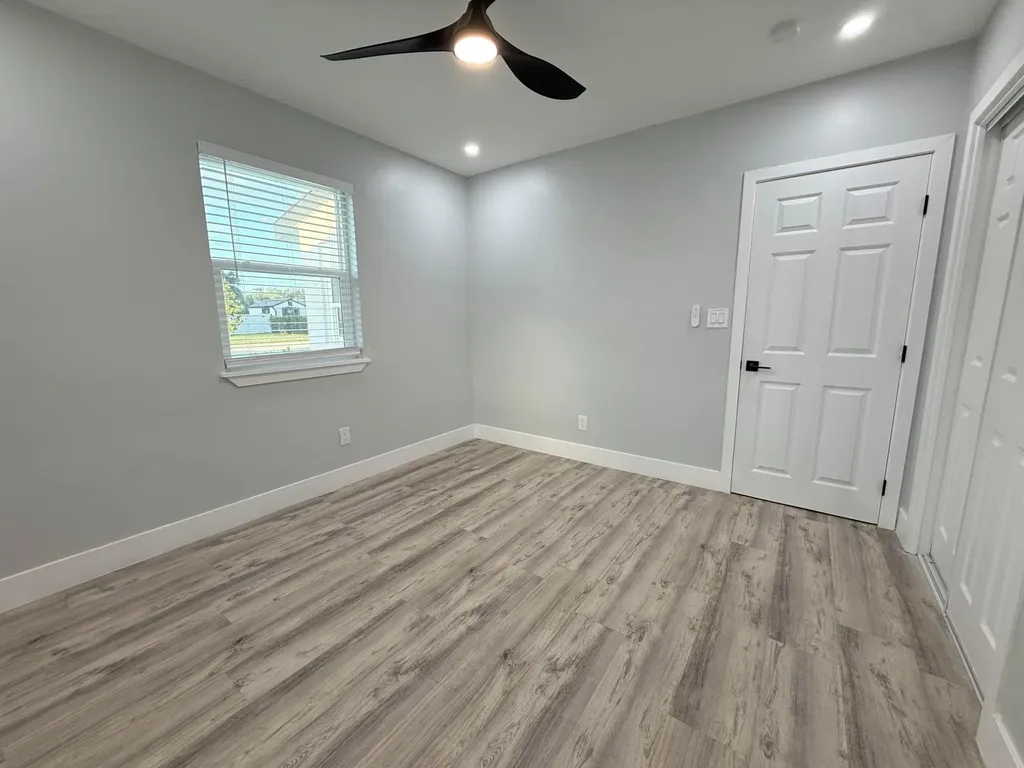 118 SW 7th Street Delray Beach FL 33444
