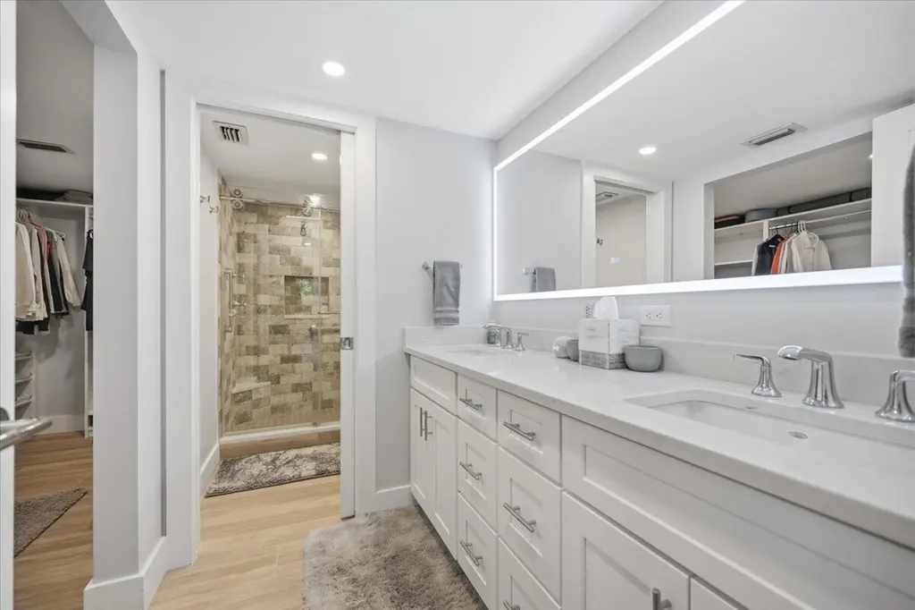 300 N Highway A1a Jupiter FL 33477