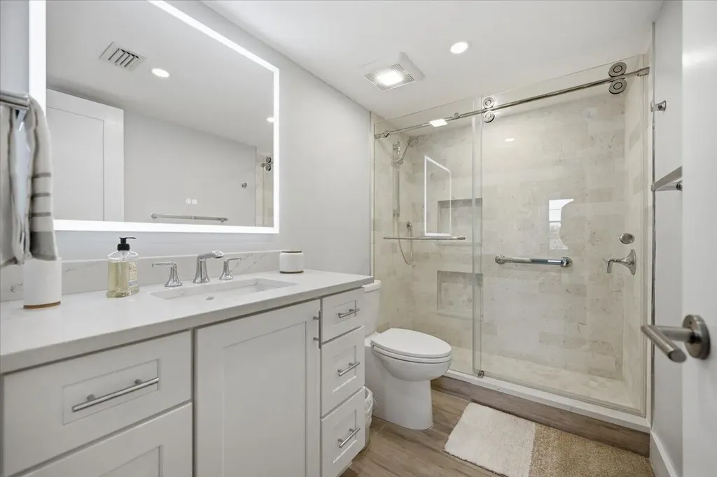 300 N Highway A1a Jupiter FL 33477