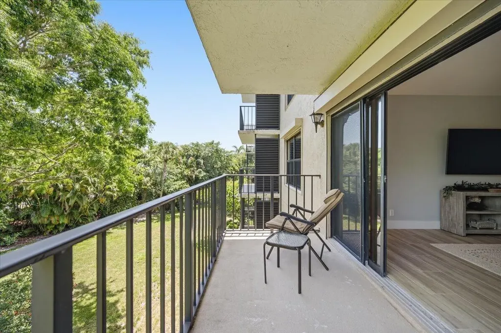300 N Highway A1a Jupiter FL 33477