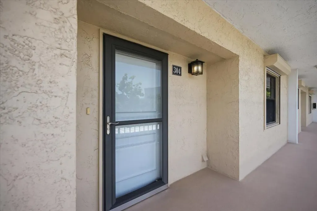 300 N Highway A1a Jupiter FL 33477