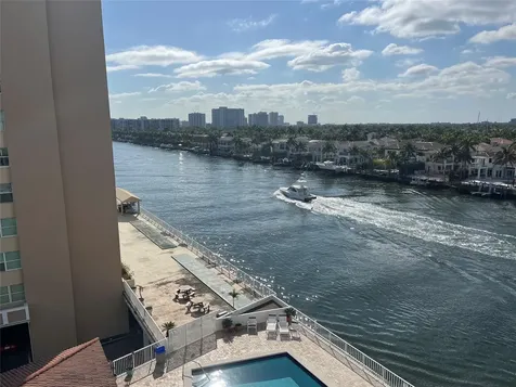 1400 S Ocean Drive Hollywood FL 33019