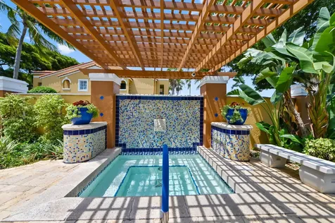 140 Yacht Club Way Hypoluxo FL 33462