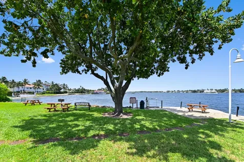 140 Yacht Club Way Hypoluxo FL 33462